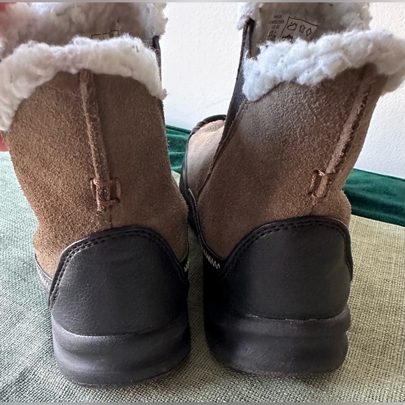 New Landsend ankle slip on shearling lined boots - Picture 3 of 10